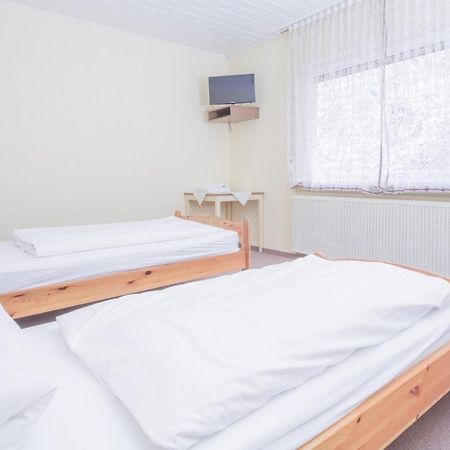 Motel Zum Taunus Ziegenberg Экстерьер фото